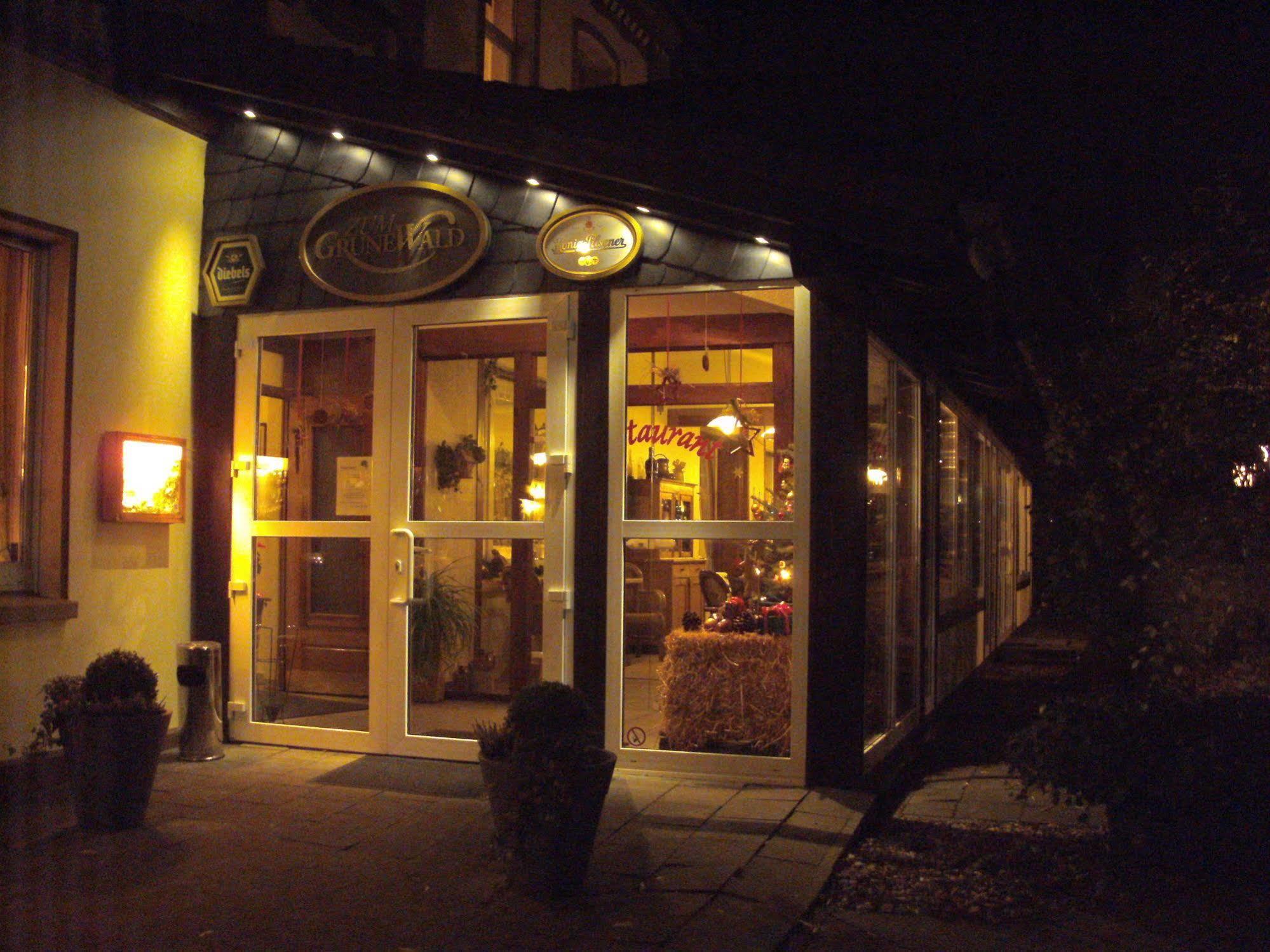 Hotel Zum Grunewald Dinslaken Eksteriør billede