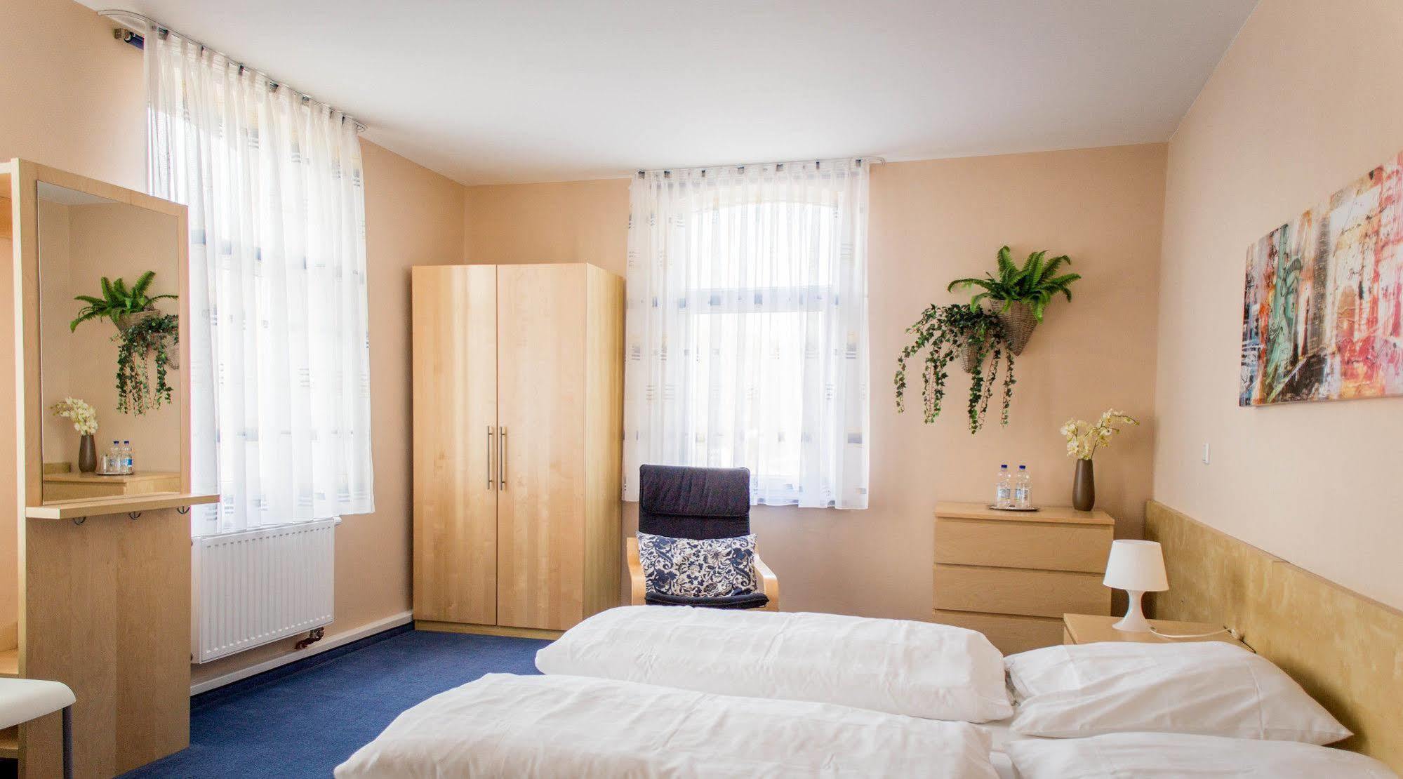 Hotel Zum Grunewald Dinslaken Eksteriør billede